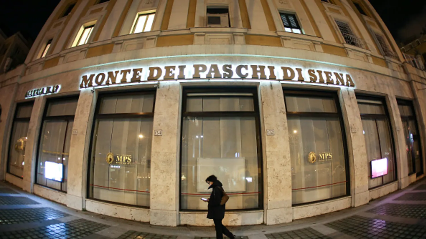 Monte dei Paschi Launches €13.3 Billion All-Share Bid for Mediobanca