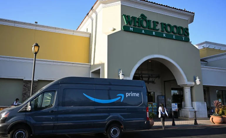 Philadelphia Whole Foods Workers Vote to Form First Union in Amazon-Owned Grocery Chain