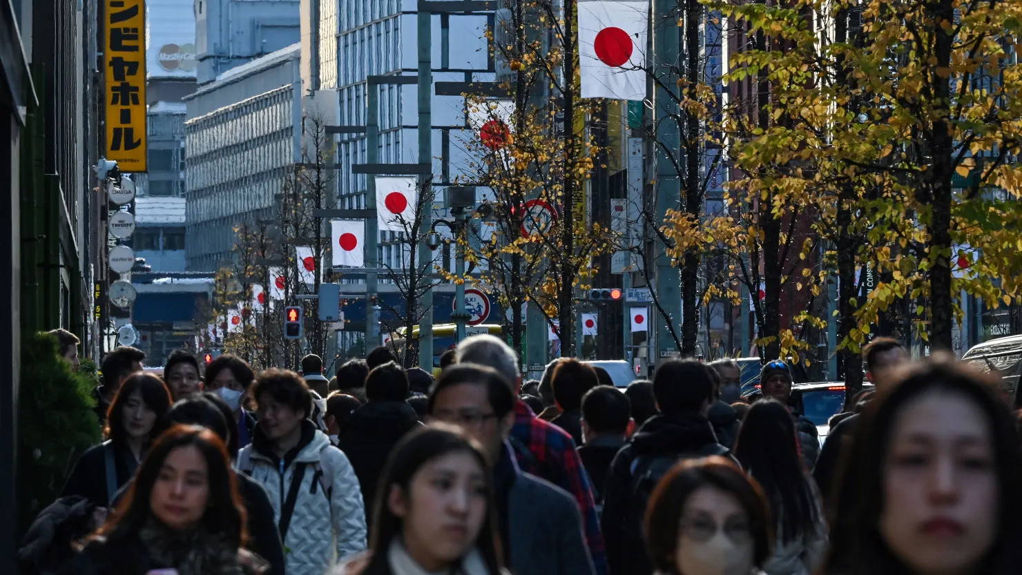 Asia Markets Show Mixed Results Amid US Inflation Data and Japan Business Sentiment