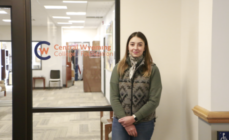 Lindsey Stewart Named Central Wyoming College Student of the Year