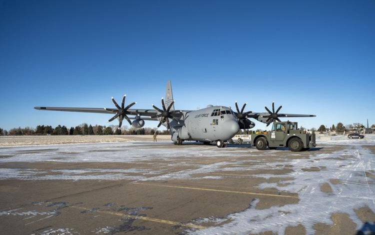 Wyoming National Guard Mobilizes C-130s to Assist with LA Wildfires