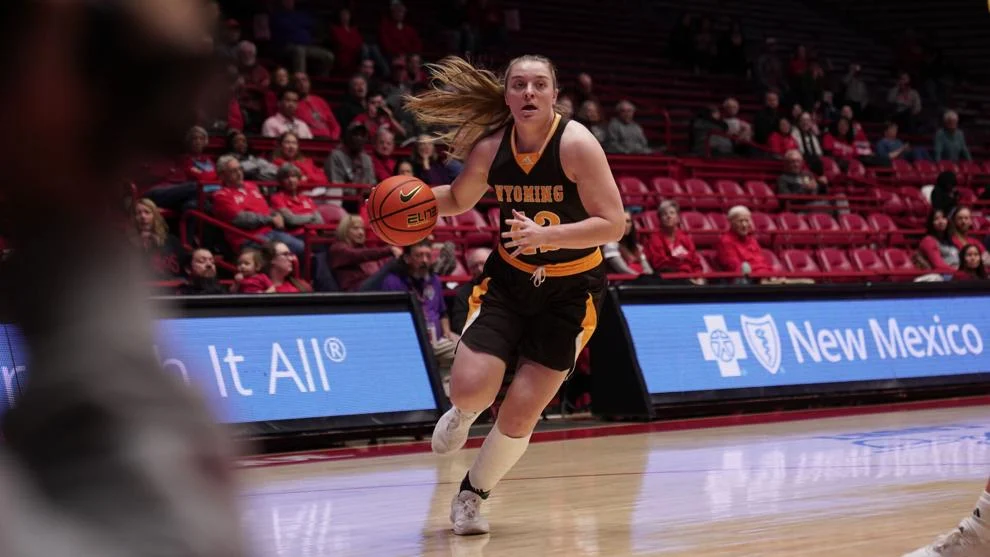 Turnovers Cost Wyoming Cowgirls in Narrow Loss to New Mexico