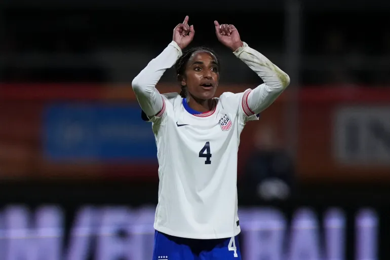 Chelsea Shatters World Record with Signing of US Defender Naomi Girma