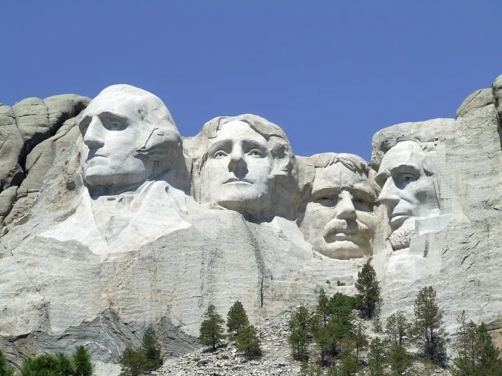 Wyoming Legislators Propose Monument to America, Inspired by Mount Rushmore