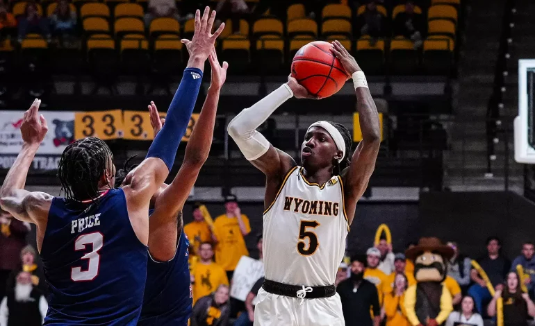 Obi Agbim’s Clutch Performance Lifts Wyoming Cowboys to Victory