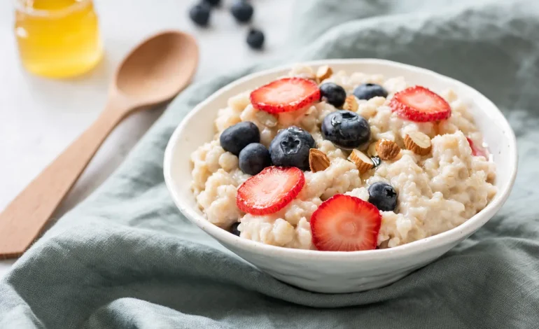 Oatmeal: A Simple Breakfast Linked to Longevity