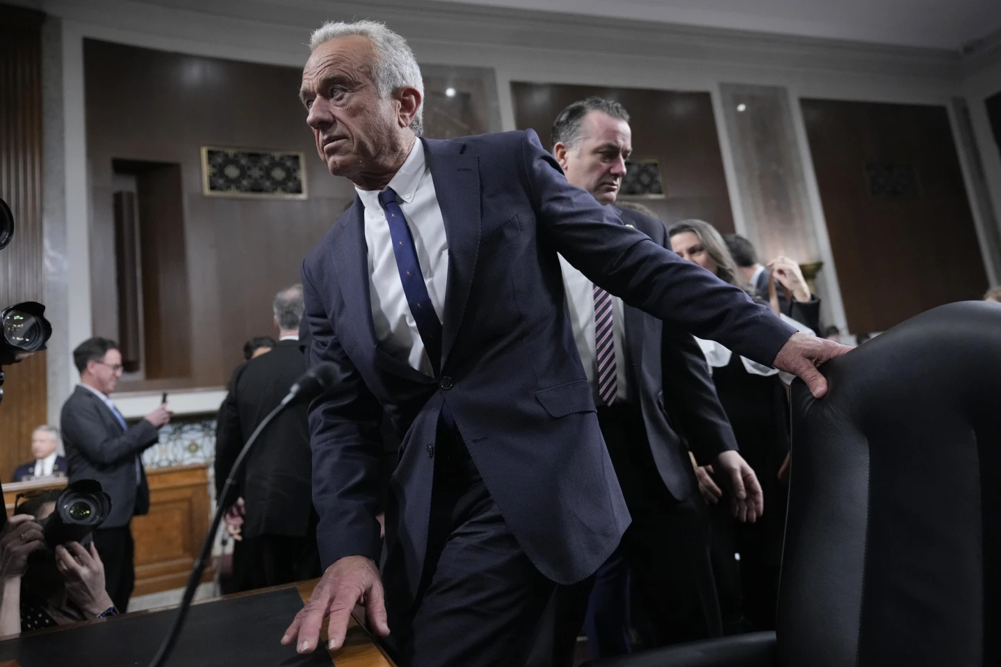 Robert F. Kennedy Jr. Faces Senate Scrutiny on Health Policy Views During HHS Nomination Hearing