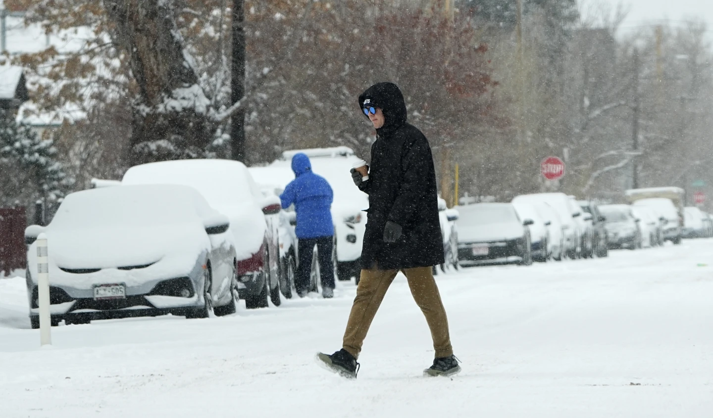 Arctic Blast Grips US, Bringing Record Cold, Snow, Wintry Mix