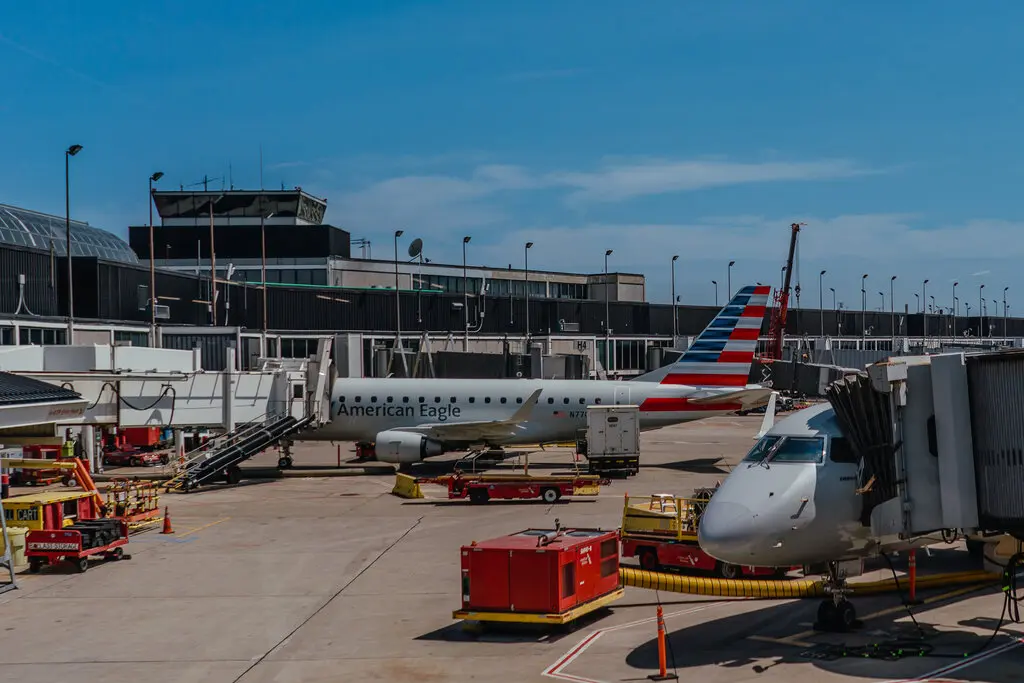 Airport Collision at Chicago O’Hare Leaves United Worker Critically Injured