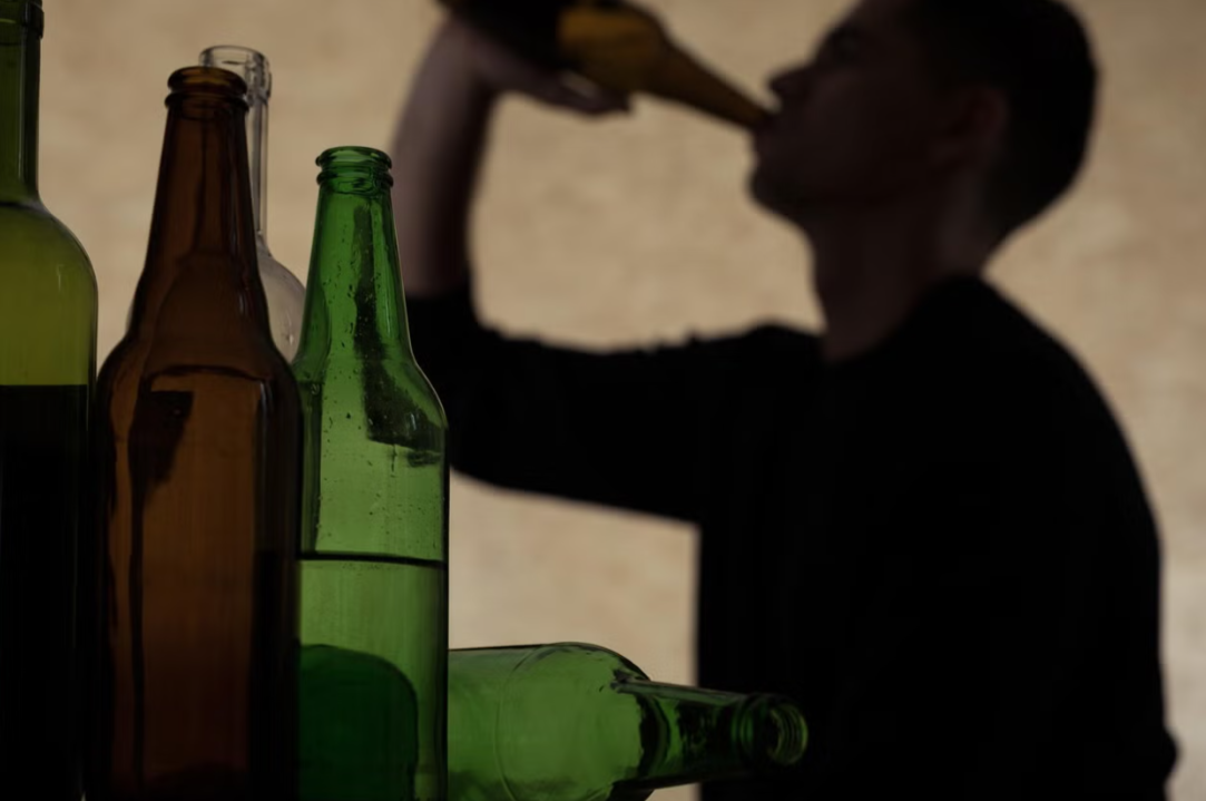 How Alcohol Can Impact Your Gut: 6 Potential Effects to Be Aware Of