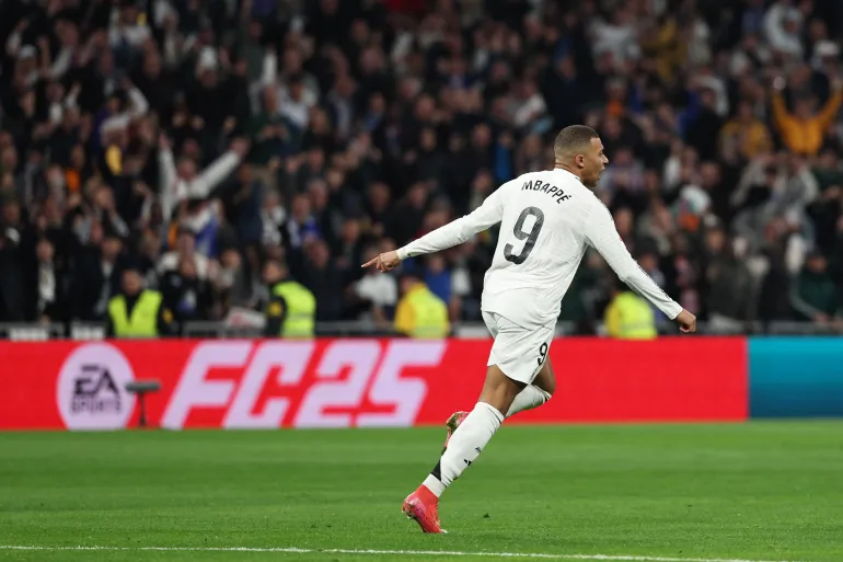 Mbappe Scores in Debut Madrid Derby as Real Madrid Draws with Atletico, Retains League Lead