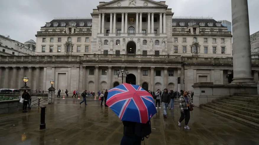 Bank of England Expected to Reduce Interest Rates Amid Economic Challenges