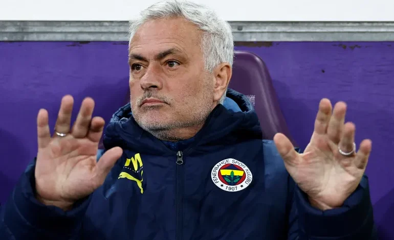 Turkish Football Club Galatasaray Accuses Manager Mourinho of Racism