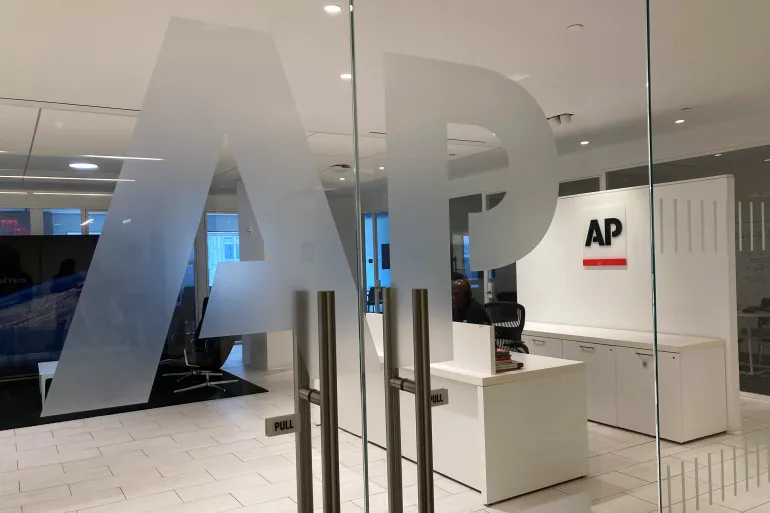 White House Restricts AP Access Amid Naming Dispute