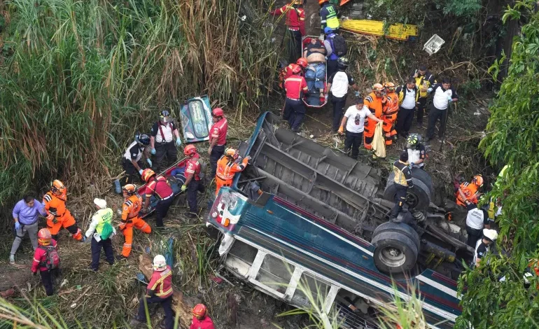 Bus Plunge into Ravine in Guatemala Kills at Least 51