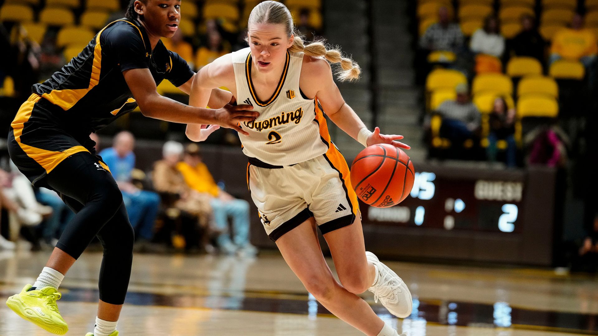 Wyoming Secures Hard-Fought Victory Over San Jose State, 59-54