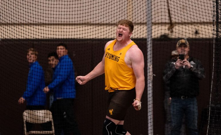 Reynolds Achieves World Best, Multiple Wyoming Athletes Set Program Records