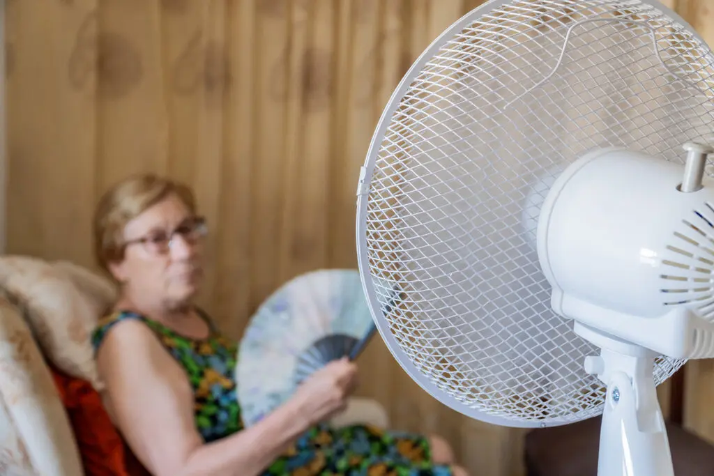 The Impact of Extreme Heat on Aging: Study Explores Risks for Retirees