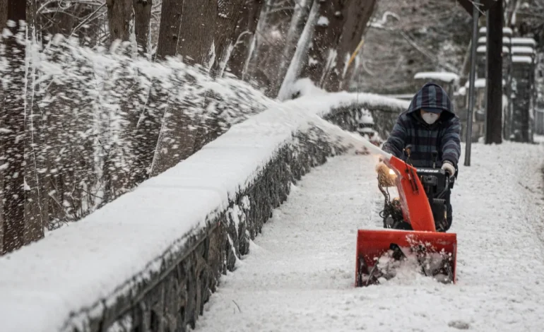 Winter Storms Slam US, Bringing Heavy Snow, Freezing Rain, Record-Breaking Cold