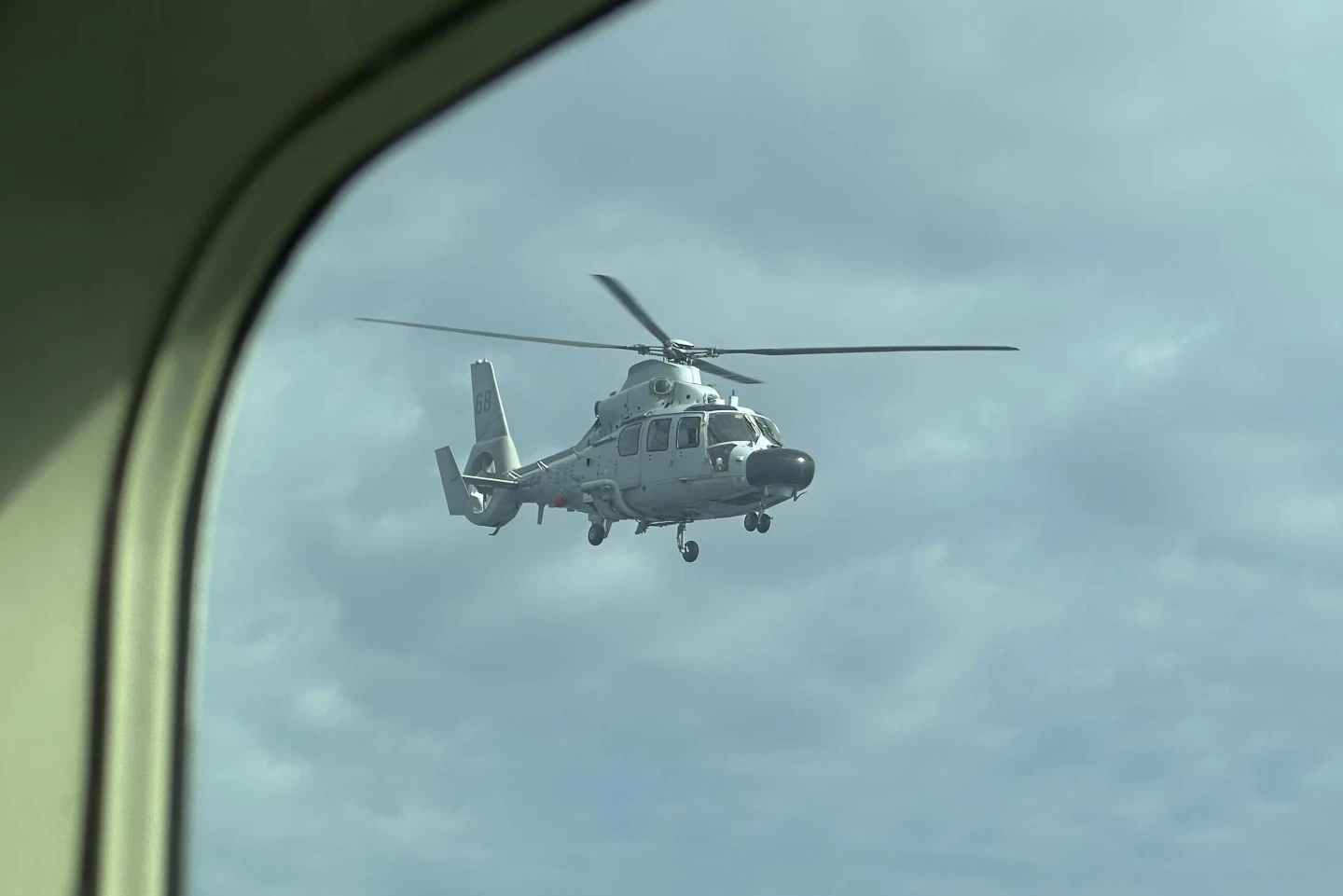 Chinese Navy Helicopter Buzzes Philippine Plane Near Disputed Scarborough Shoal