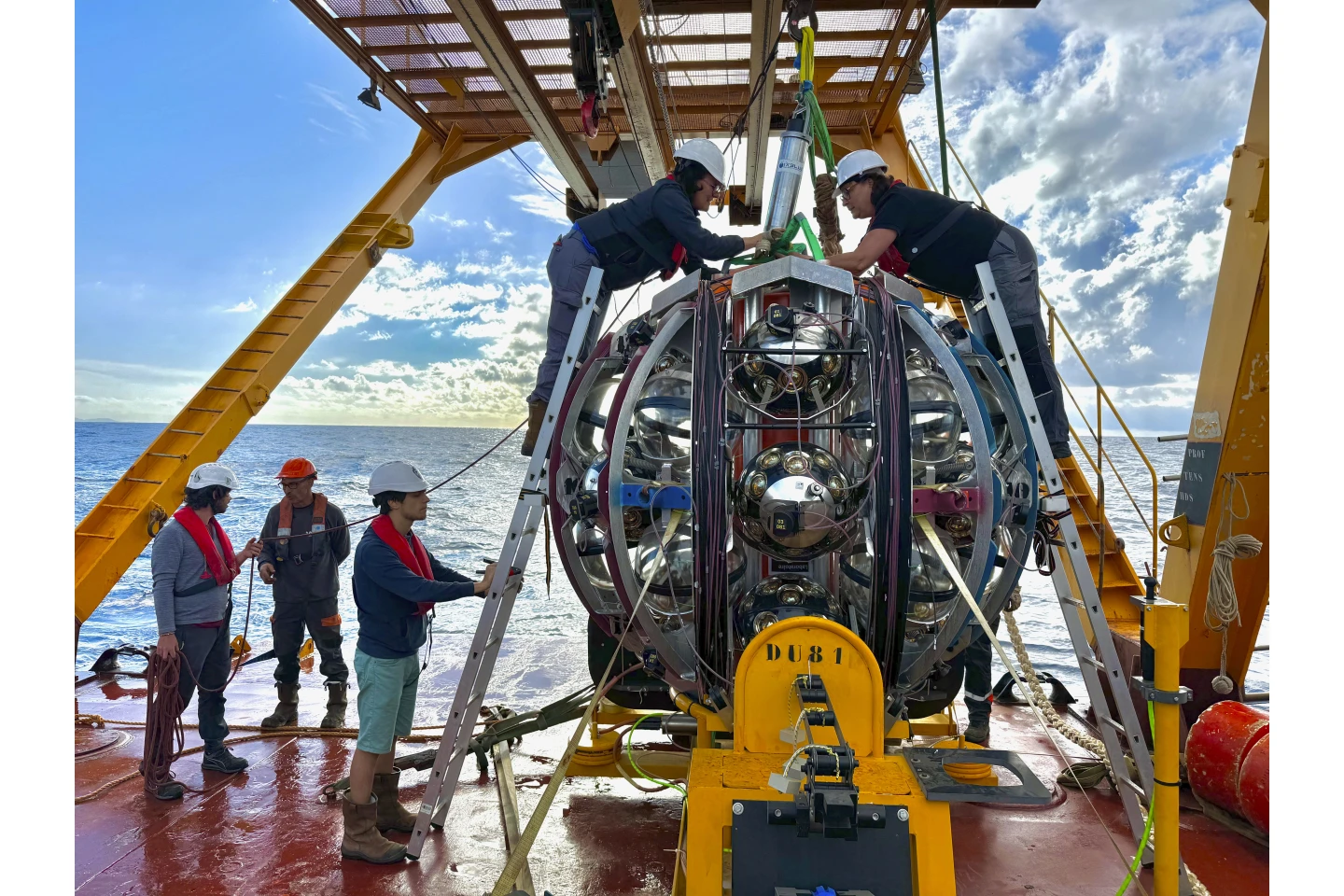 Deep-Sea Neutrino Detector Sniffs Out Most Energetic “Ghost Particle” Ever Detected