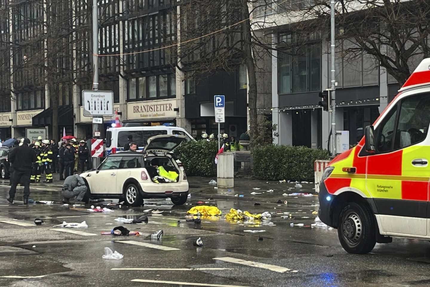 Car Rams Union Demonstration in Munich, Injuring Dozens