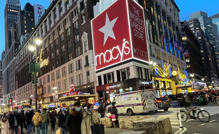 Macy’s Turnaround Shows Progress, But Struggles Remain in Quarterly Results