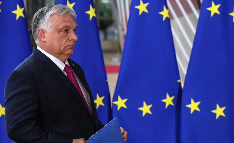 Hungary’s Orban Survey to Delay Ukraine EU Bid as Budapest Breaks With Bloc