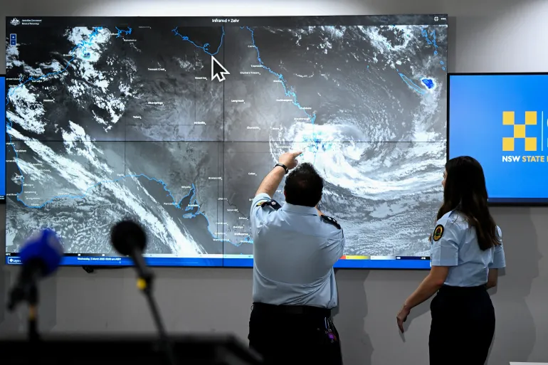 Australia’s East Coast Braces for First Tropical Cyclone in Decades, Millions Under Warning