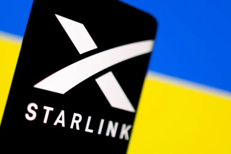 Musk and Polish Foreign Minister Clash Over Starlink’s Role in Ukraine