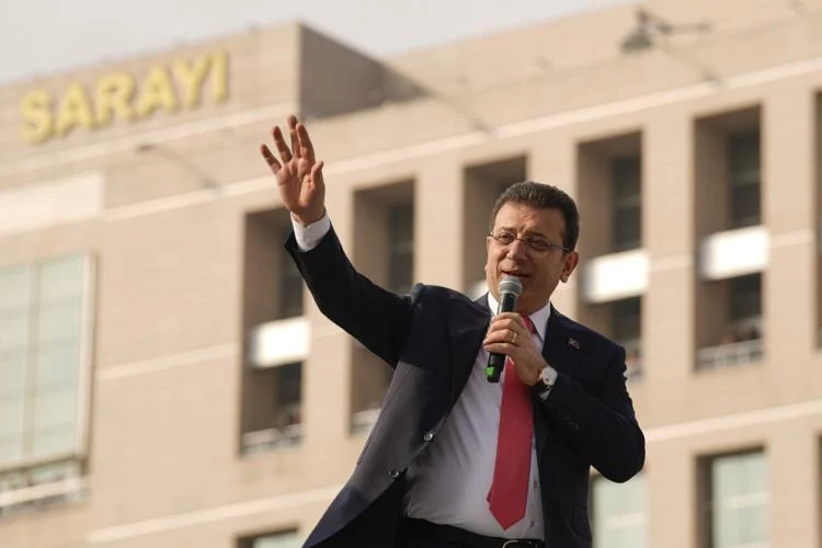  Istanbul Mayor Ekrem Imamoglu Arrested, Sparks Protests and Political Turmoil in Turkey