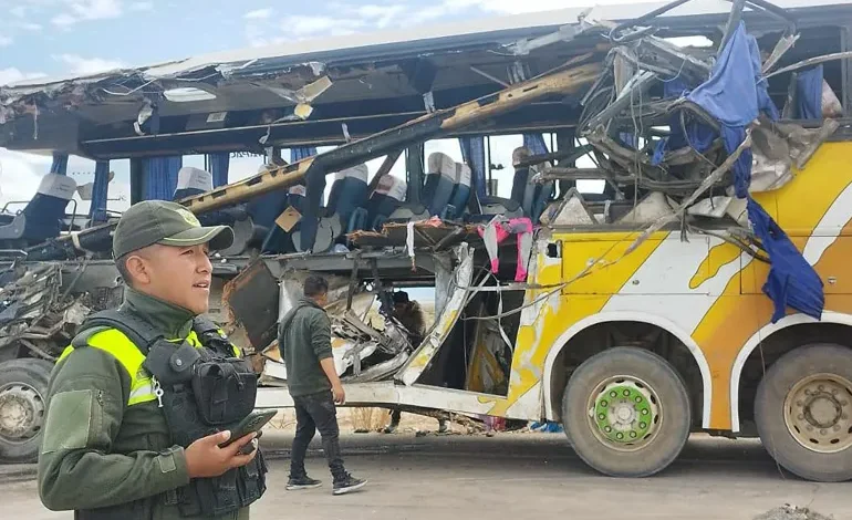 Bus Crash in Bolivia Leaves Dozens Dead, Injured