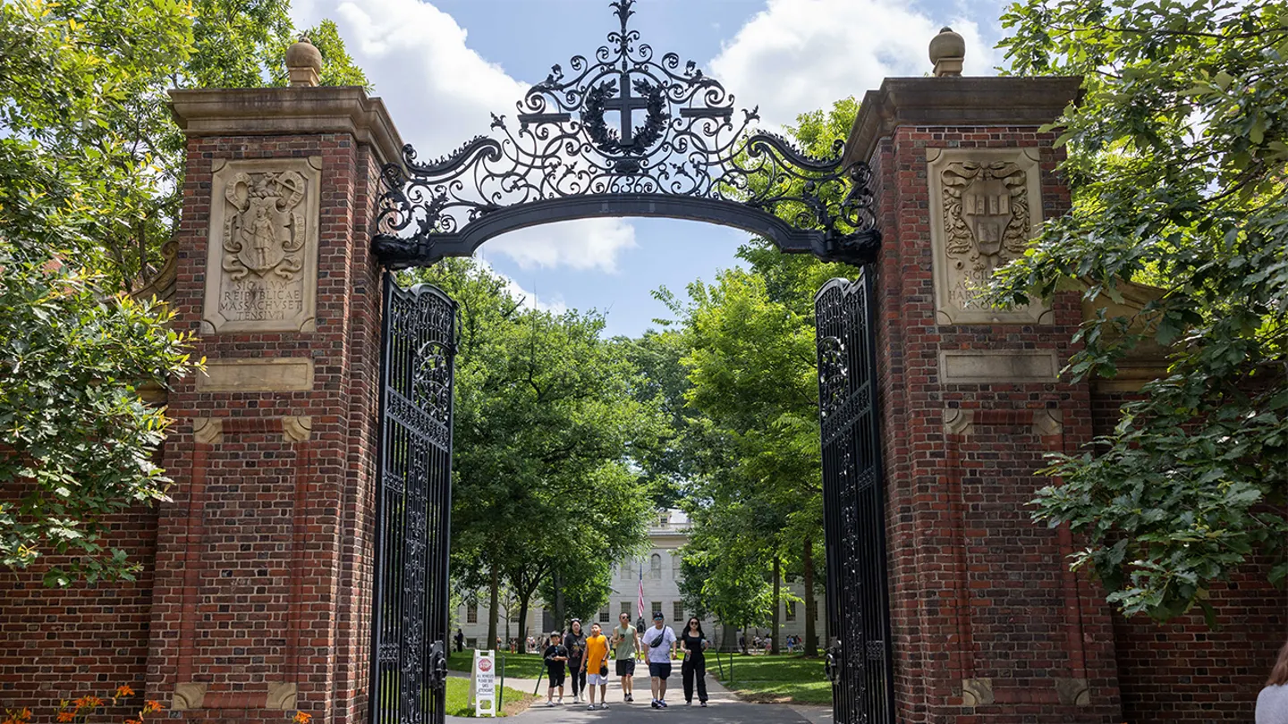 Harvard Opens Doors Wider with Free Tuition for Families Earning Under $200,000