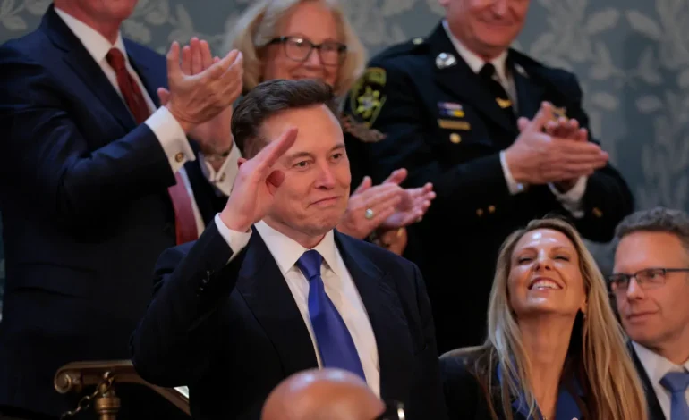 Musk Receives Standing Ovation at Trump Speech as President Touts “DOGE” Savings