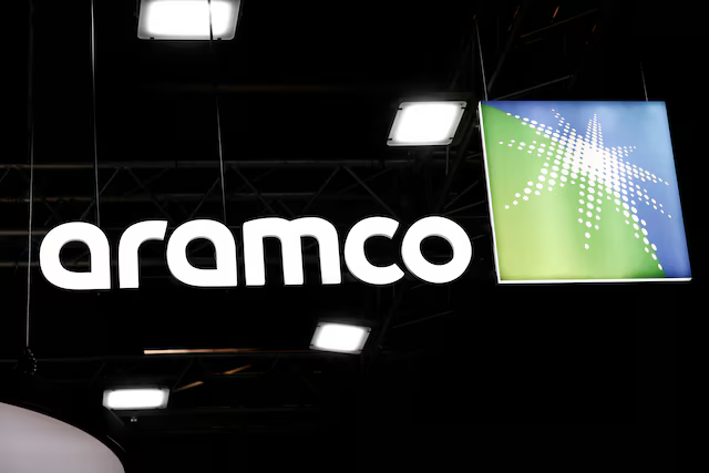 Saudi Aramco Reports Profit Decline and Dividend Reduction Amid Lower Oil Prices