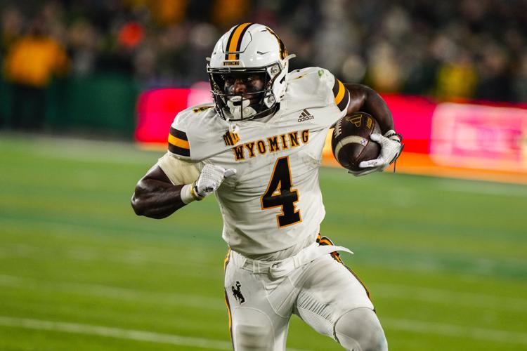 Wyoming’s Harrison Waylee and Sabastian Harsh Enter Transfer Portal