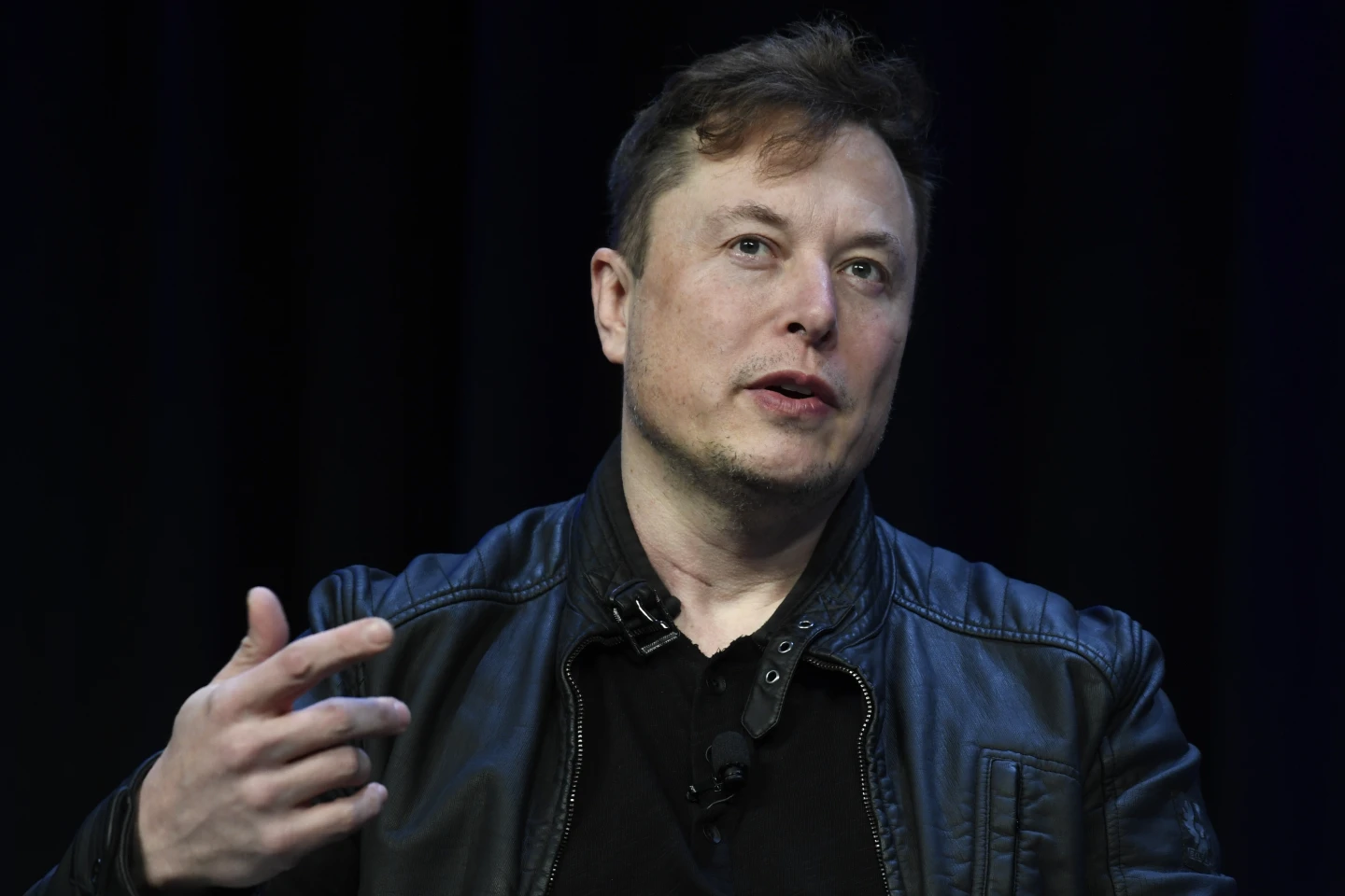 Elon Musk’s Political Stance Raises Concerns Over Tesla Sales and Stock Performance