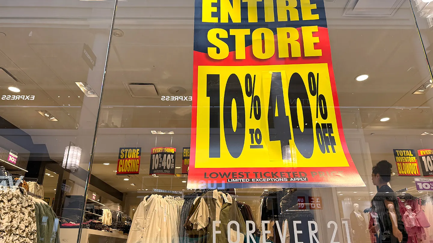 Forever 21 Store Closures Accelerate Amid Rising Competition in Fast Fashion