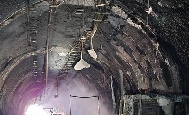 Wyoming Legislature Allocates $15 Million for I-80 Green River Tunnel Repairs