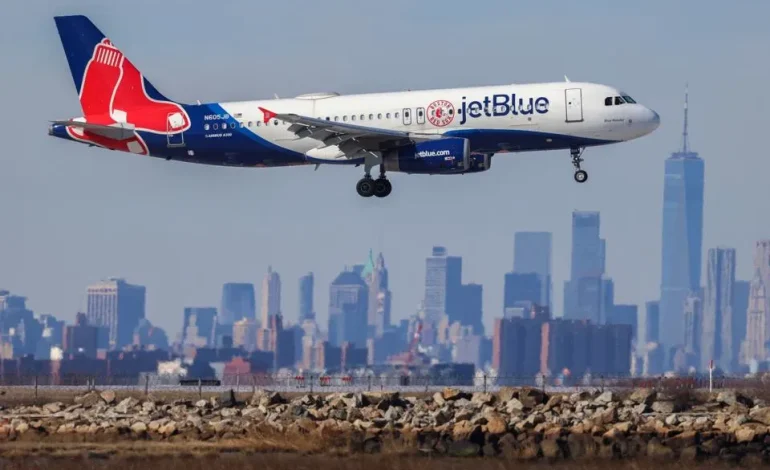 JetBlue In Talks With United After Failed American Airlines Partnership