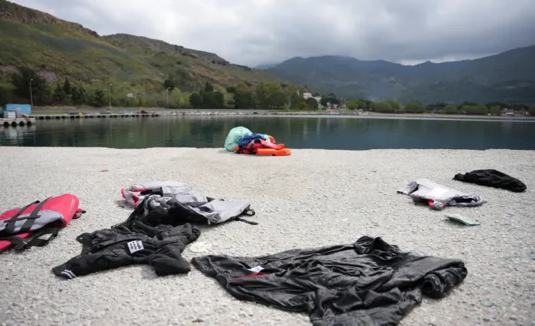 At Least 16 Dead as Refugee Boats Sink Between Turkey, Greece