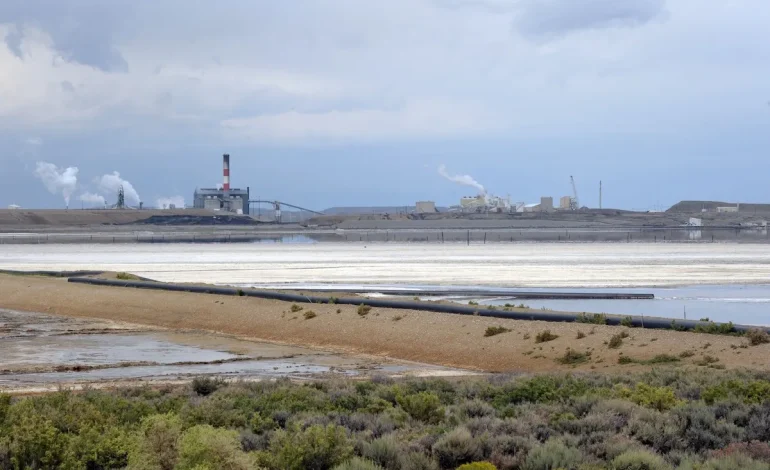 WE Soda Restructures Wyoming Operations, Cuts 48 Nonunion Jobs