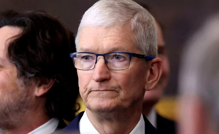 Tim Cook’s Influence with Trump Diminishes Amid Rising Trade Tensions and Apple Challenges
