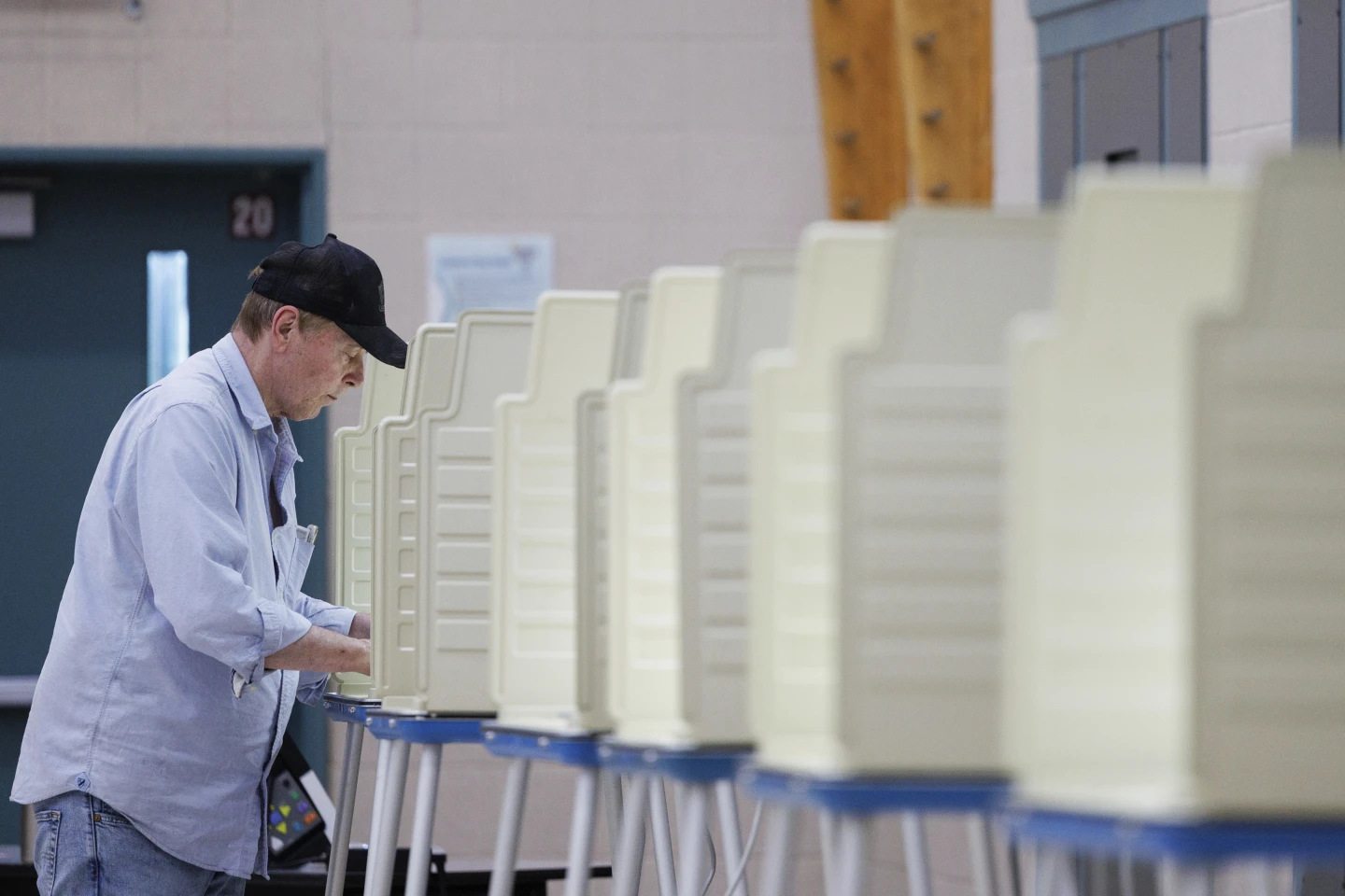 Omaha Elects Likely First Black Mayor as Incumbent Concedes Race