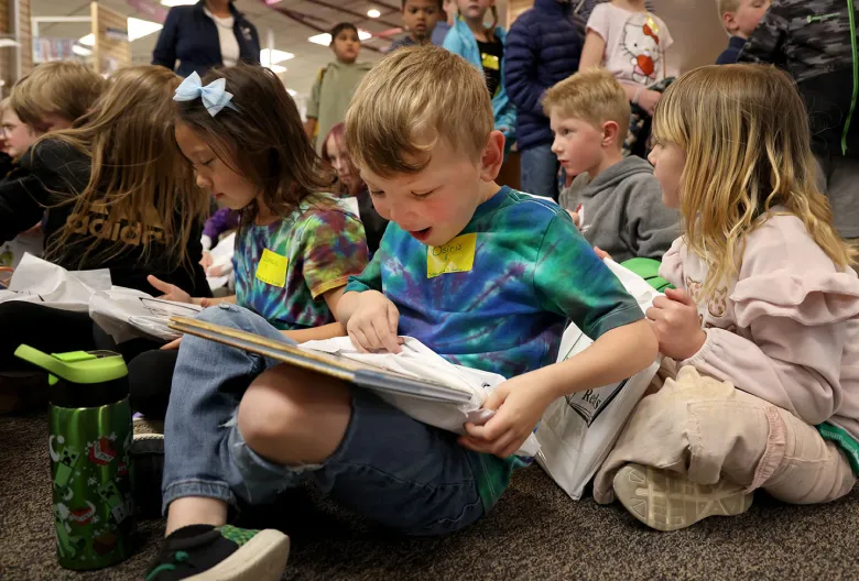 Natrona County Third Graders Celebrate Literacy at Annual Wyoming Reads Event