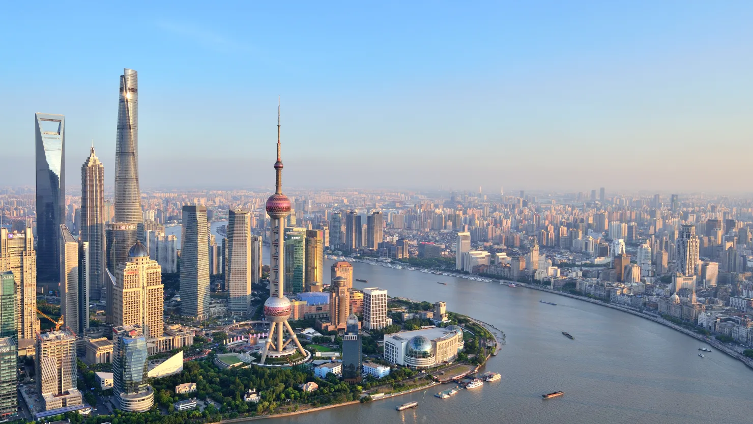 Asia-Pacific Markets Show Divergence Amid Wall Street Rally and Tariff Delay Optimism