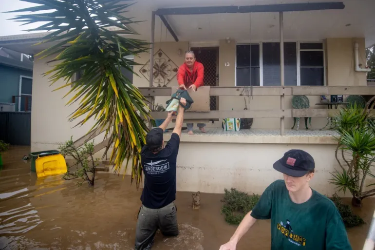 Deadly Floods Devastate Eastern Australia, Stranding Tens of Thousands