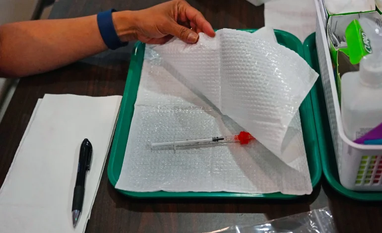 Federal Officials Consider Narrowing COVID Vaccine Recommendations Amid New Regulatory Hurdles