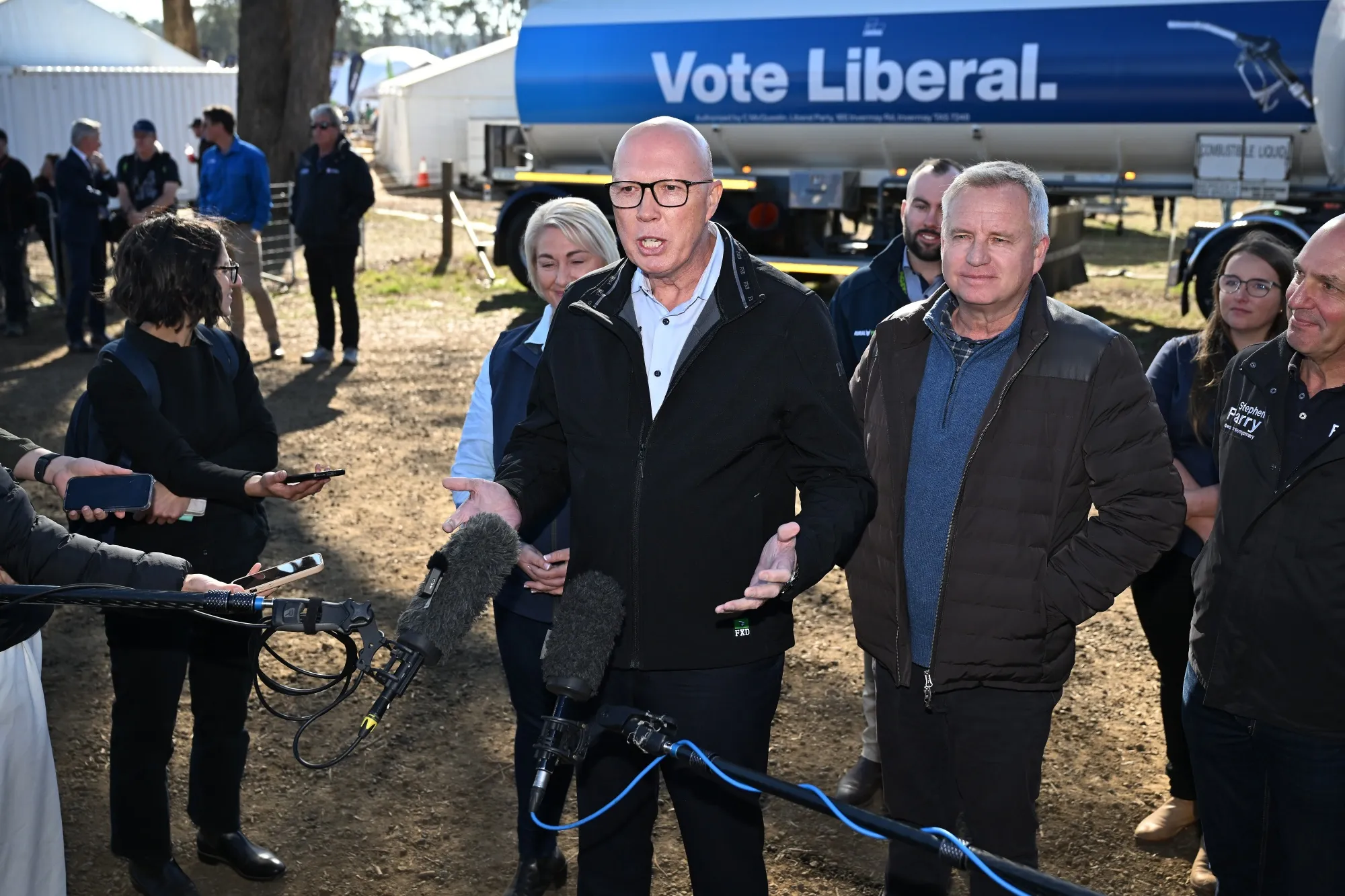 Australian Opposition Promises Budget Boost, Faces Scrutiny Ahead of Election