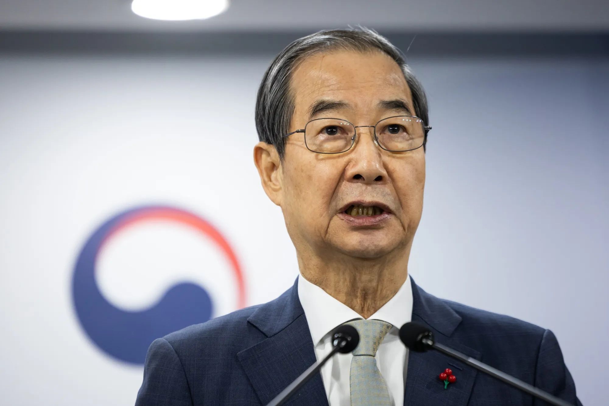 Han Duck-soo Pushes AI Vision, Seeks Conservative Unity Ahead of South Korea’s Presidential Election